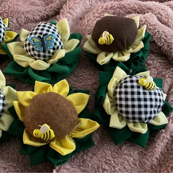 Handmade Sewing Pin Cushion – Fabric Flower w/ Accent – Choice of Design - Picture 8 of 8